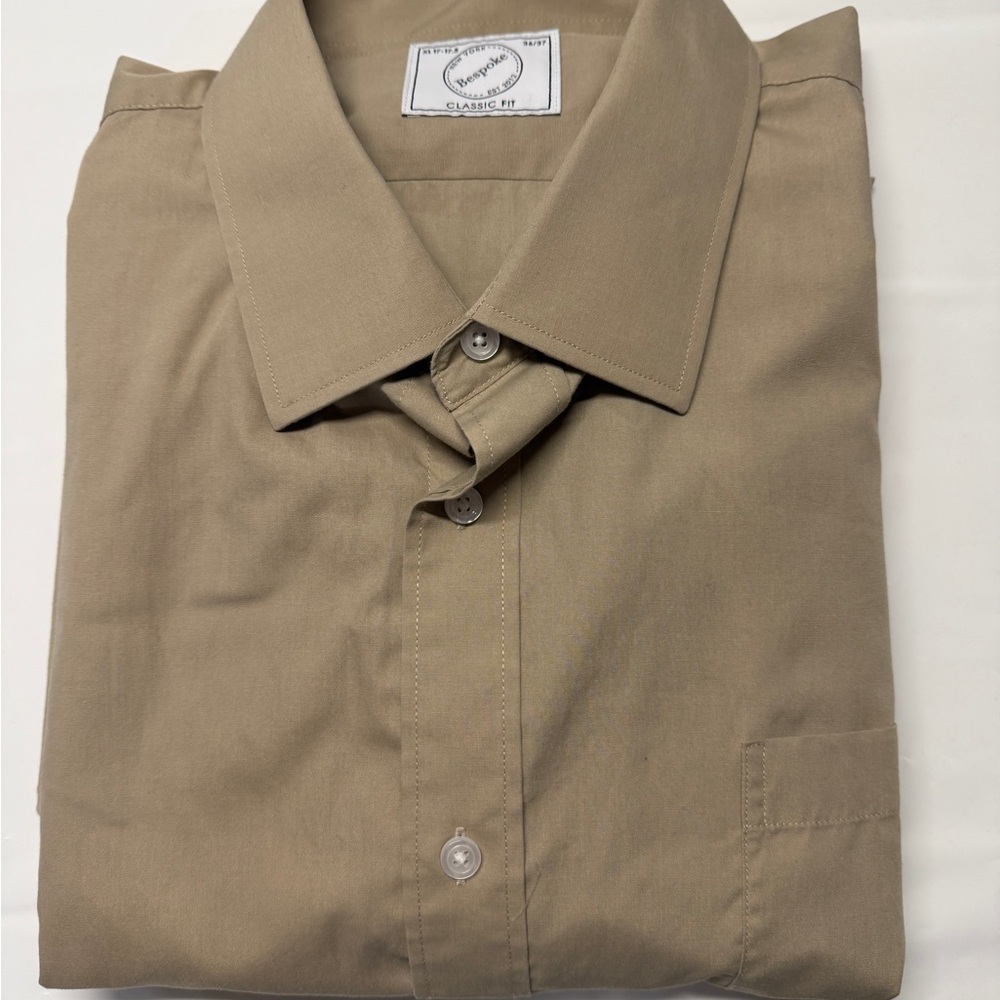 Bespoke Men's Khaki Button-Up Dress Shirt